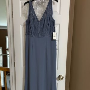 Long formal dress. Size 14.